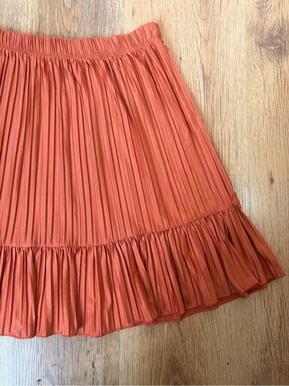 Zara Pleated Rust-Orange Mini Skirt - Small - Picture 4 of 6